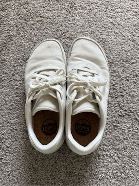 Lems Chillum size 9.5 women’s